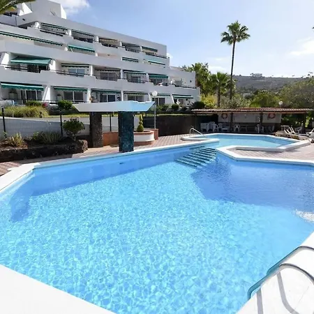 Villa Canaria Modern 3 Bedroom Jaccuzi *
